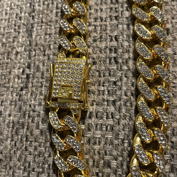 Bling 💎 Dog Collar - Picture 2 of 4